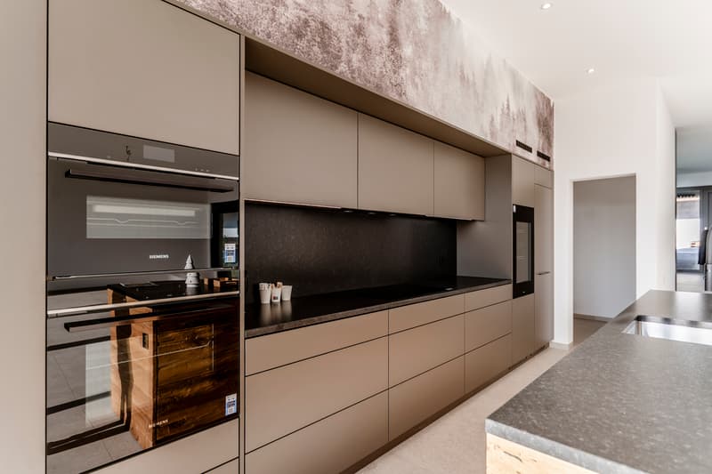 Eleganza assoluta e ambiente bucolico per questa villa nuova (5)