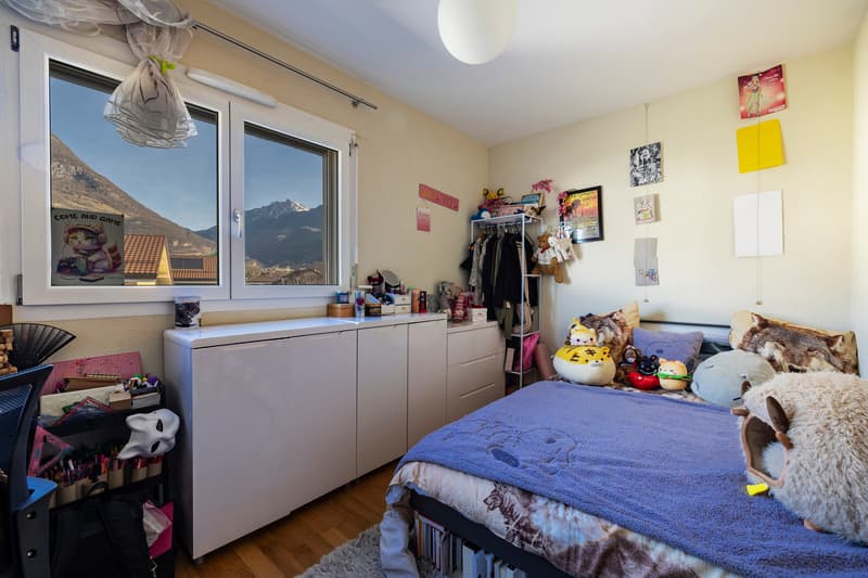 Grande appartamento contemporaneo in un quartiere residenziale affascinante (12)