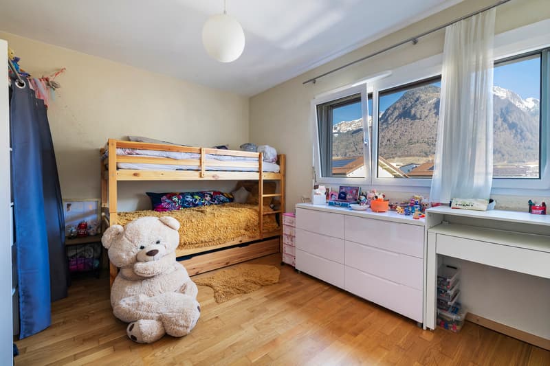Grande appartamento contemporaneo in un quartiere residenziale affascinante (10)