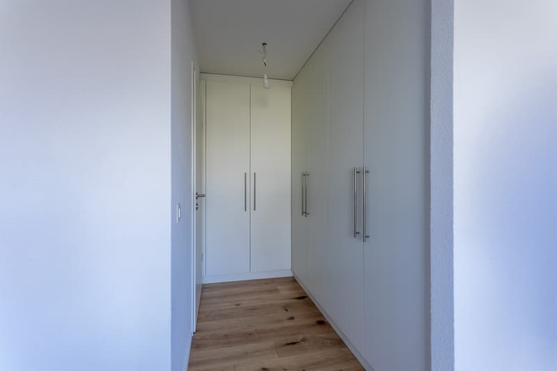 Appartamento di 4,5 locali al piano terra con parcheggio sotterraneo   LOT 1 (6)