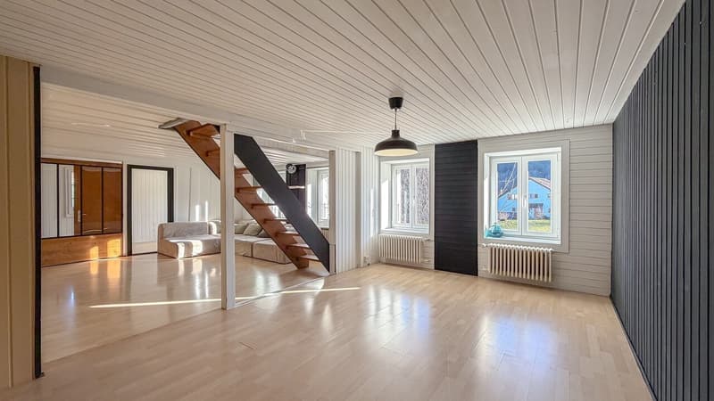 MAISON AVEC 2 LOGEMENTS DISTINCTS, GARAGE ET PLACES DE PARC (5)