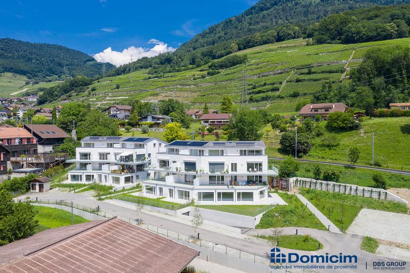 NEW ! 209 M² COMMERCIAL SPACE WITH GRASSY TERRACE (7)