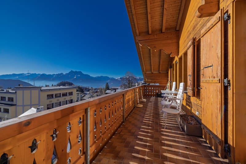 Charming chalet-style apartment with fireplace in the village center! (2)