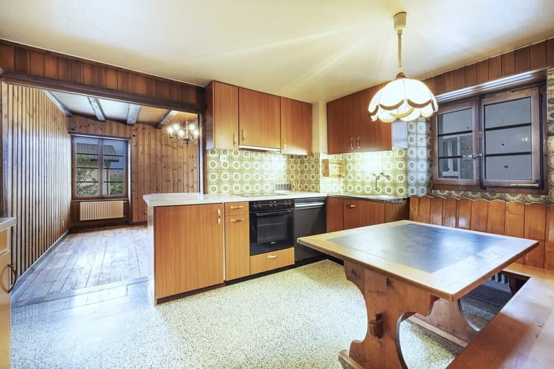 Charming 5.5-room village house located in the heart of Roche (4)