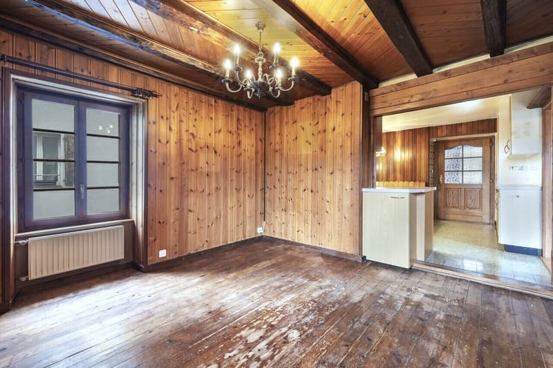 Charming 5.5-room village house located in the heart of Roche (7)
