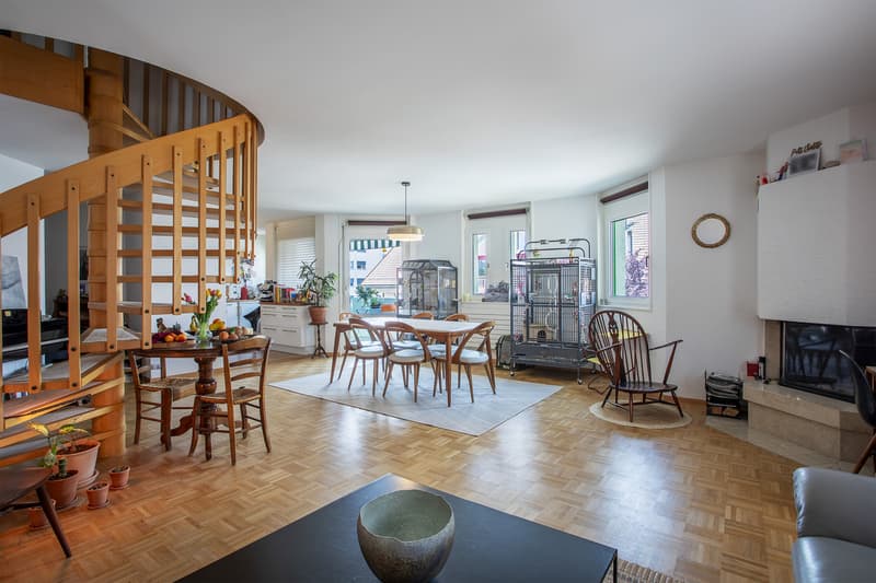 Spacious and pleasant 3.5-room duplex with balcony in Gland (1)