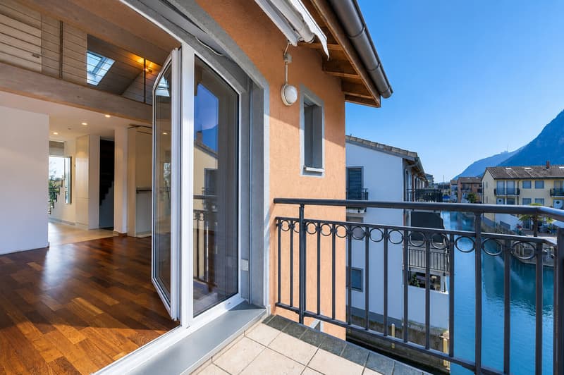 Villa triplex sulle rive del Lago di Ginevra nella Marina du Bouveret (6)