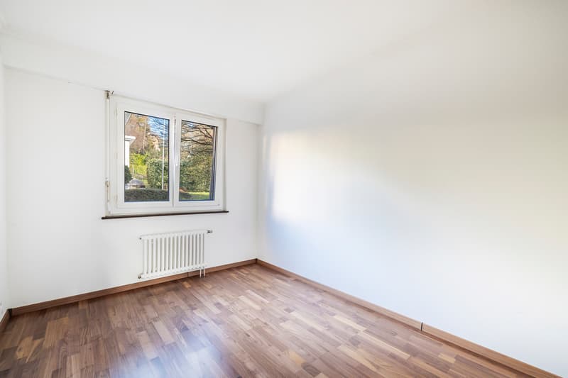 4.5 rooms rented with immediate income - Two parking spaces included (5)