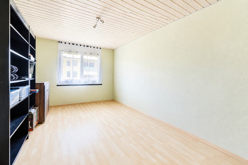Attic of 4.5 rooms in the city center (13)