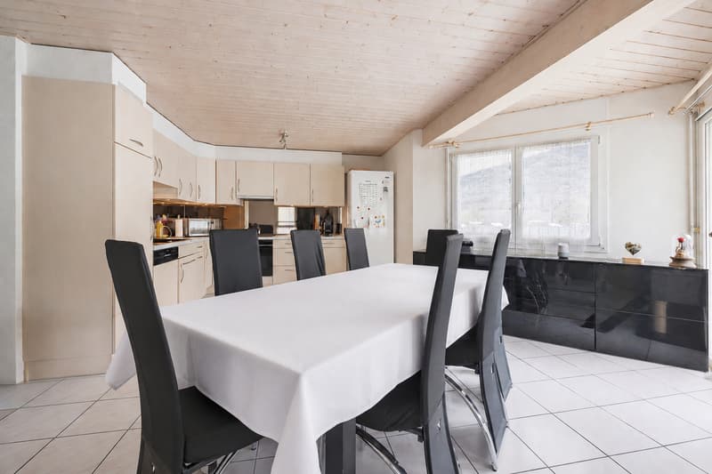 Attic with 4.5 rooms in the city center (4)