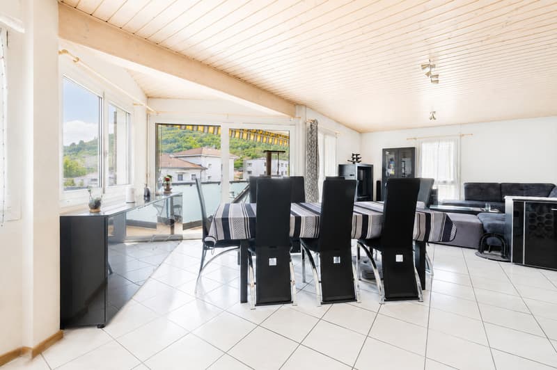 Attic of 4.5 rooms in the city center (7)