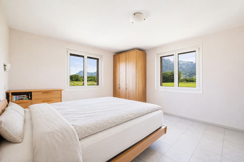Individual villa with opportunity for 2 apartments in Noville (6)