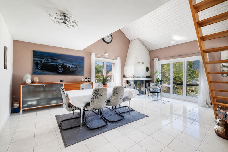 Individual villa with opportunity for 2 apartments in Noville (3)