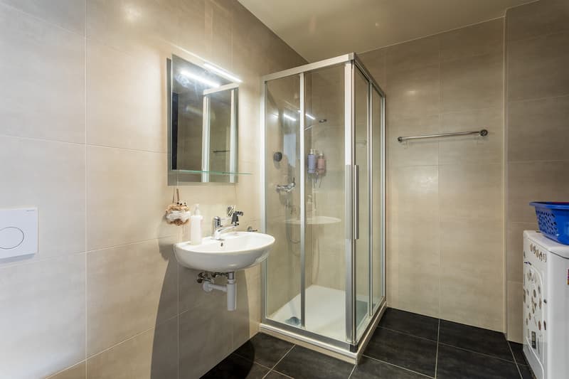 Charming 2.5-room apartment with balcony in the center of Morges (4)