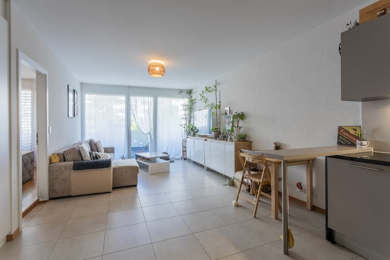 Charming 2.5-room apartment with balcony in the center of Morges (1)