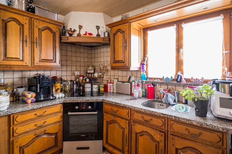 Molto bella situazione per questa casa di 6.5 locali (5)