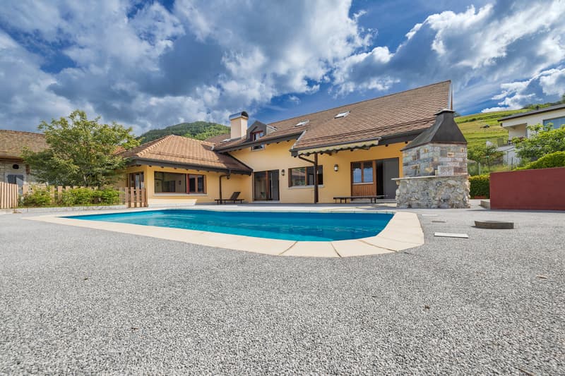 Exceptional 9.5-room villa - Lake and mountain views on the Riviera (2)