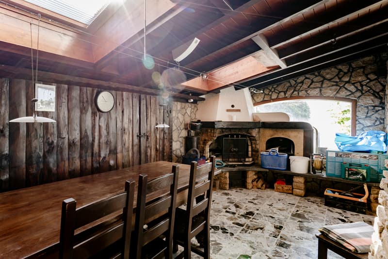 Blick auf den See und die Alpen für diese 7,5-Zimmer-Villa (10)
