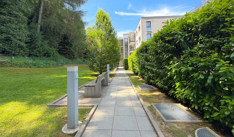 APPARTEMENT FAMILIAL DE 4.5P AVEC JARDIN PRIVATIF ET DEUX TERRASSES (4)