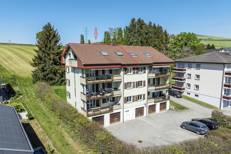 2.5 Room Apartment on the Top Floor with Balcony and Garage (2)