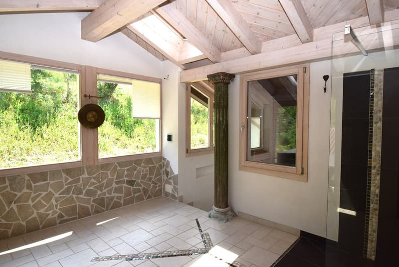 In the heart of the apricot orchards, between nature and amenities (6)