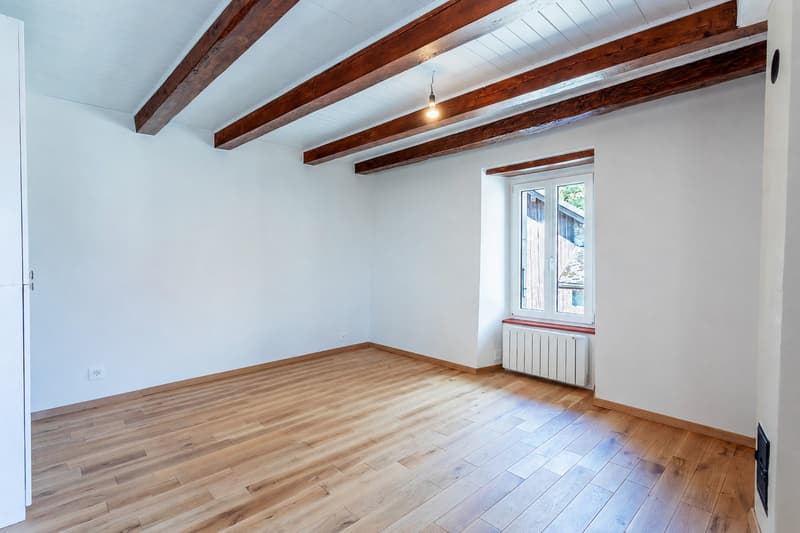 Maison de village rénovée | Volumes, charme et authenticité (8)