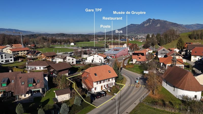 MAISON AVEC 2 LOGEMENTS, GARAGE ET 3 PLACES DE PARC (2)
