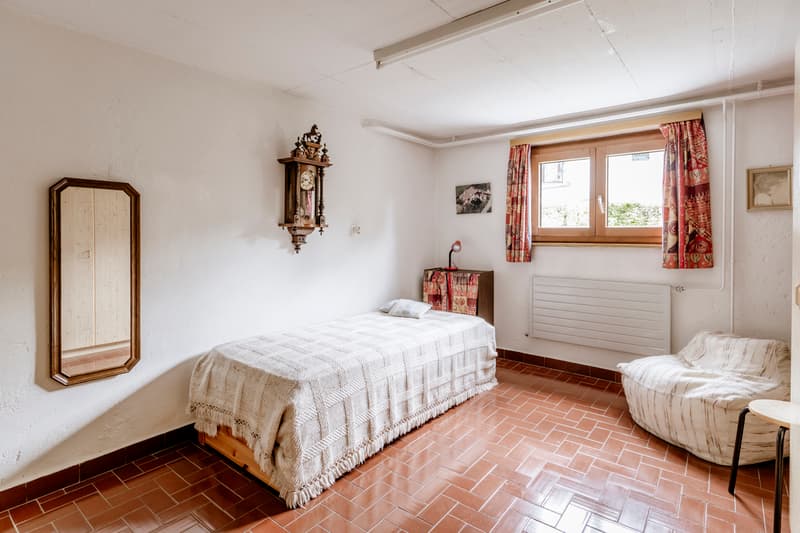 Villa individuelle de 7 pièces avec grand jardin (9)
