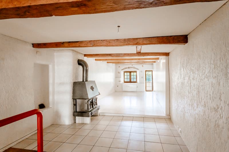 Maison de ville séculaire de 5.5 pièces (2)