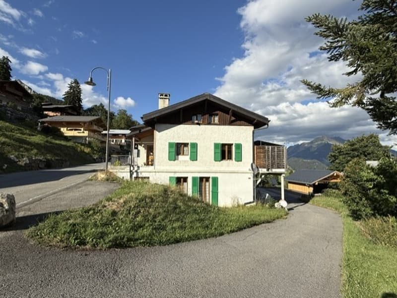 OPPORTUNITE : Immeuble de 3 appartements avec possibilité de rendement (1)