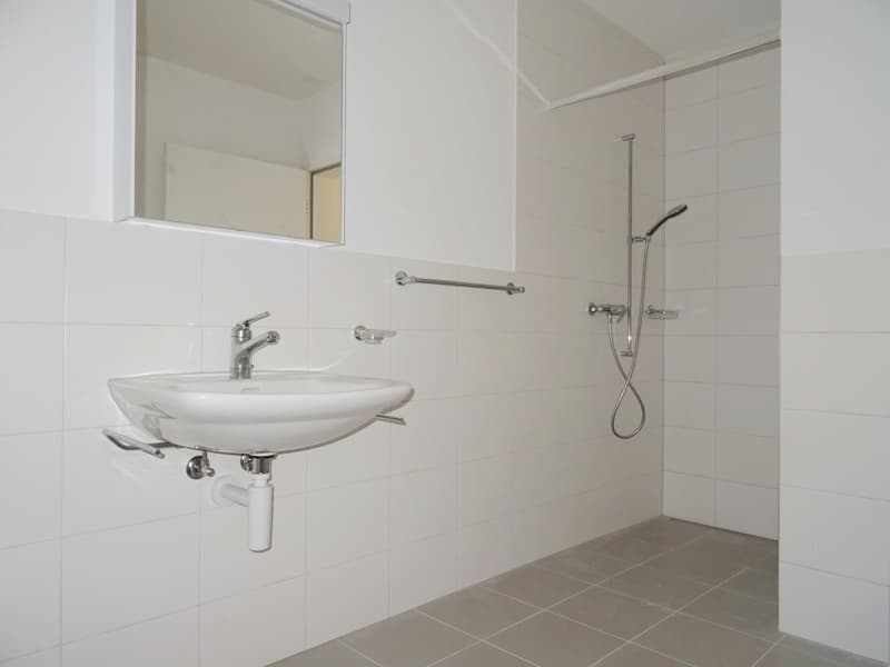 Dusche.JPG