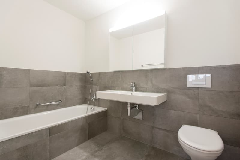Badezimmer mit Badewanne