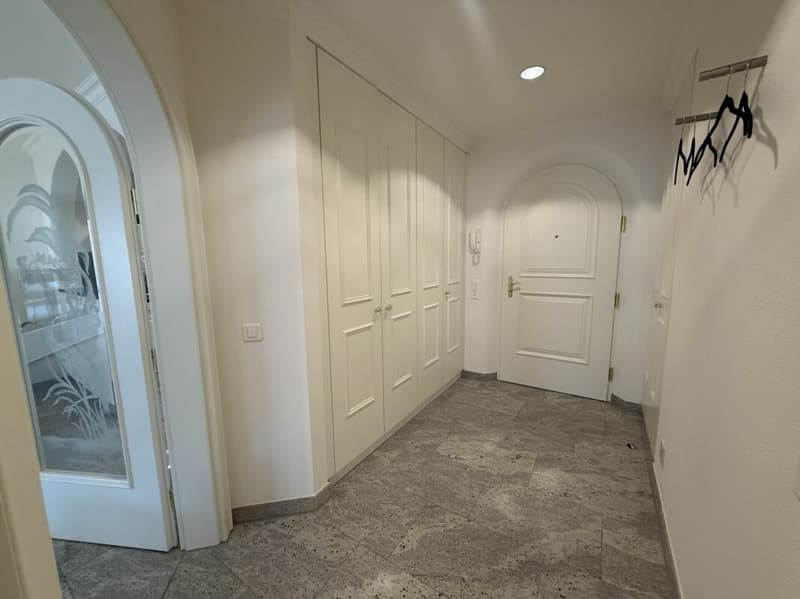 Elegante 2.5-Zimmer-Gartenwohnung in der Residenz Camelia, Ascona (3)