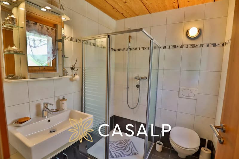 Idyllic chalet with exceptional view (12)
