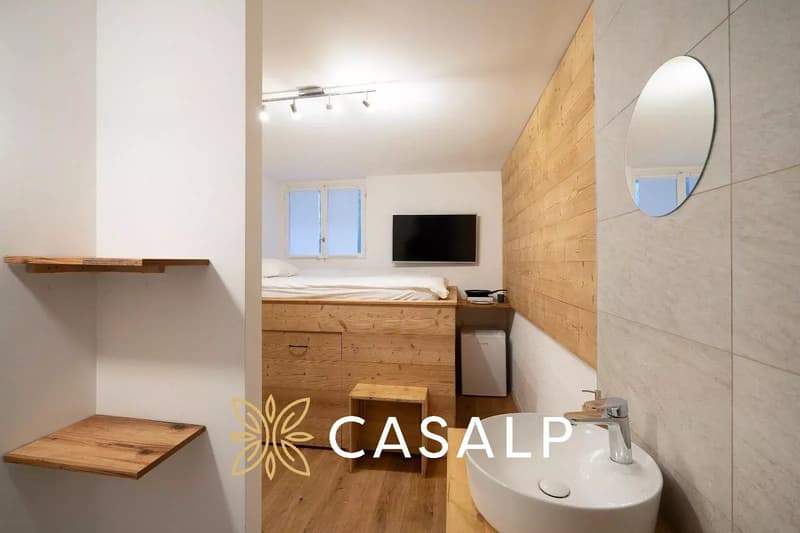 Renovated room in the station ? turnkey investment (4)