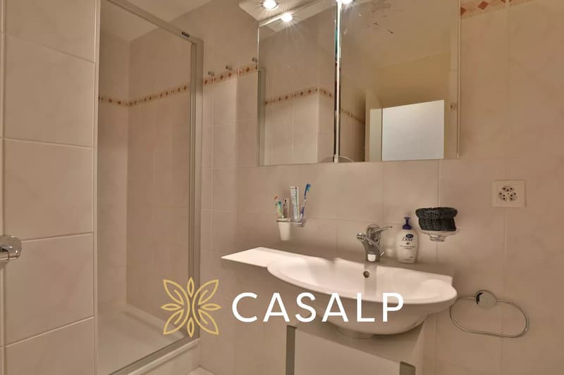 Schönes 4.5-Zimmer-Apartment im Zentrum von Crans (10)