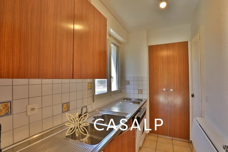 Appartement de 3.5 pièces lumineux à Crans proche du golf (5)