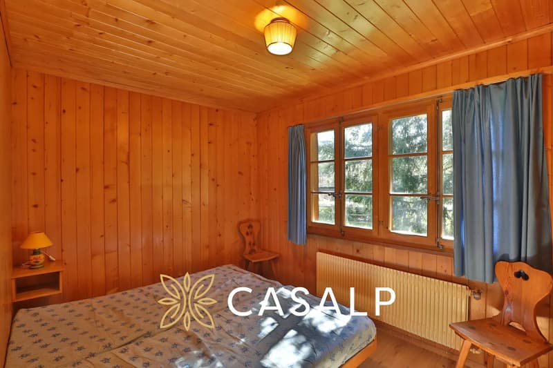 Chalet authentique à proximité du golf de Crans (4)