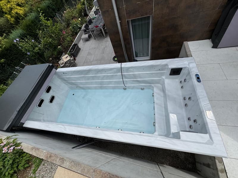 Sold: Luxurious 6.5-room duplex apartment on the ground floor / New with 3 x 6 m pool (12)