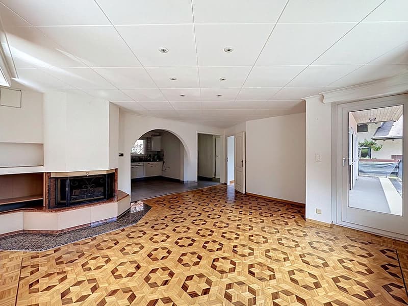 En exclusivité - Grand appartement avec jardin privatif, terrasse et balcon (9)