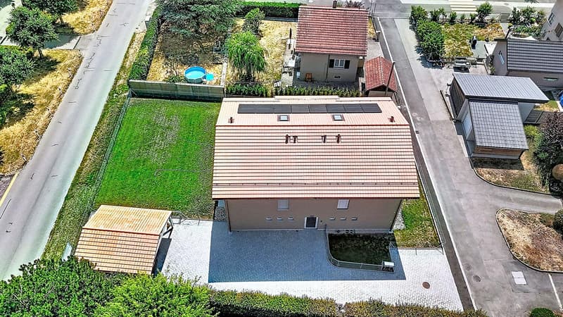 Villa a schiera di 7 locali con giardino (3)