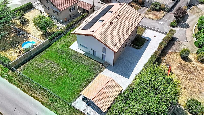 Villa a schiera di 7 locali con giardino (4)