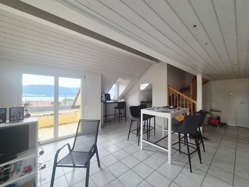 CHÂBLES / 2,5 locali + soppalco con vista sul lago (7)