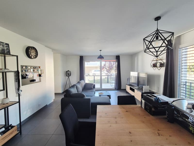 VILLAZ-ST-PIERRE / 2.5 rooms with balcony and washing column (5)