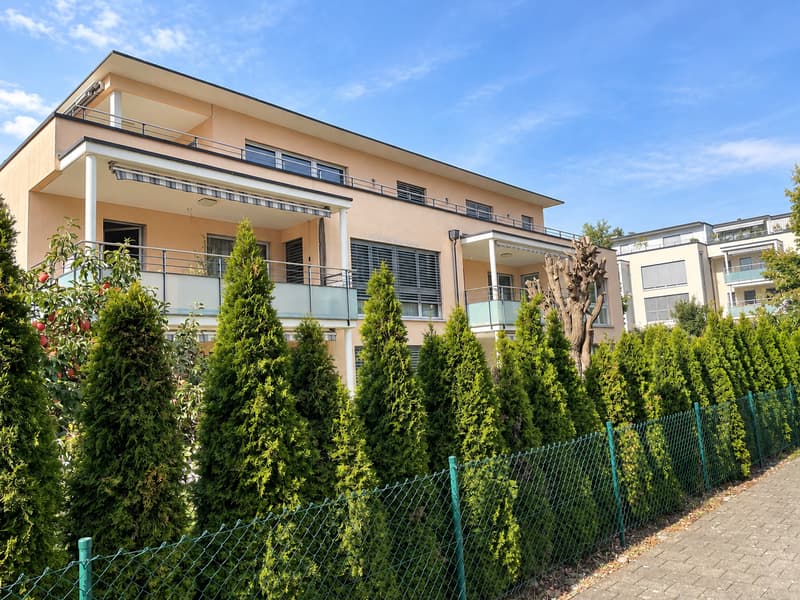 Helle 4½-Zimmer-Eigentumswohnung mit zwei Balkonen und optionalem Bastelraum (1)