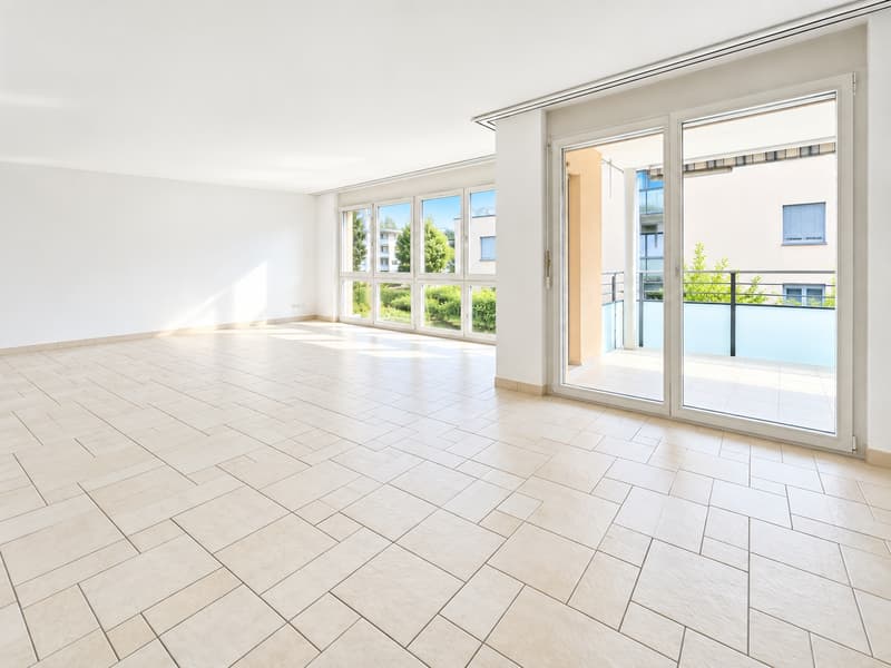 Helle 4½-Zimmer-Eigentumswohnung mit zwei Balkonen und optionalem Bastelraum (2)