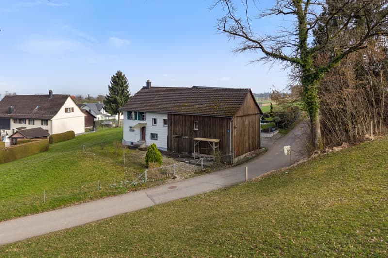 Historic single-family house with barn (built in 1899) in Zuben TG (24)