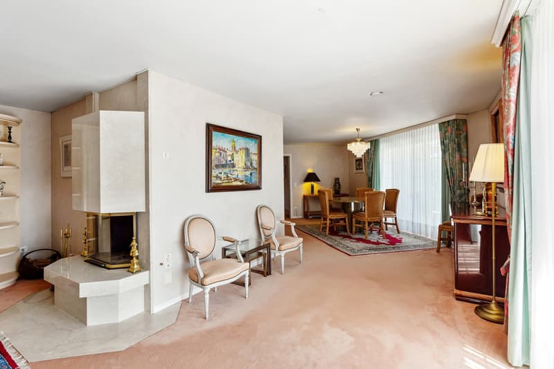 Exclusive 8-room villa in a quiet location in Stetten (2)