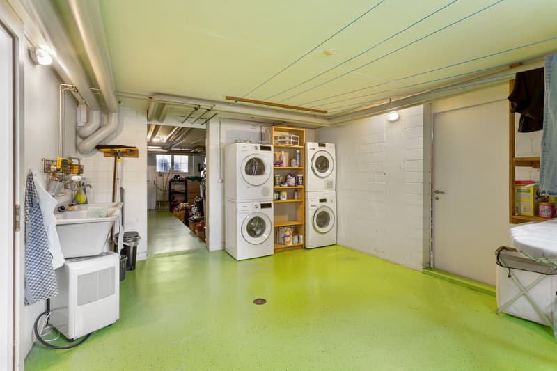 Living with style and a far-reaching view - Welcome to your new home! (Bank-checked) (28)
