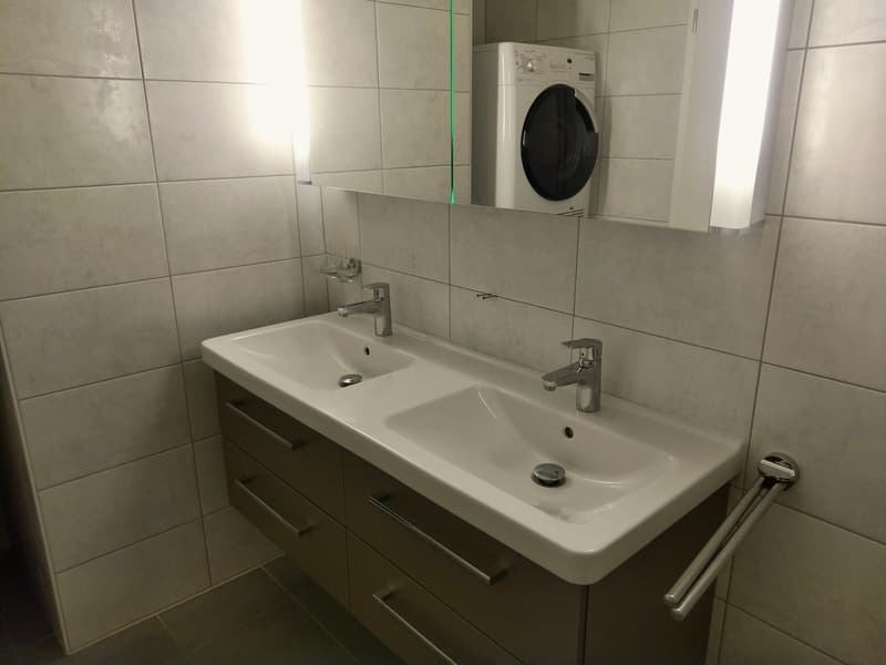 Edificio residenziale moderno con 6 appartamenti nel cuore del villaggio (8)